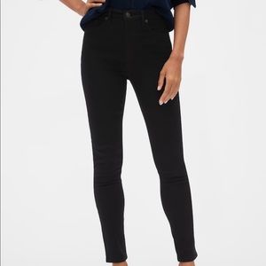 Banana Republic Black High Rise Skinny Jean